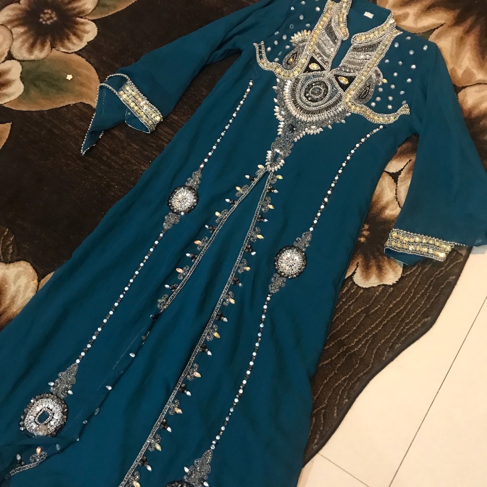 beautyful kaftan Turquoise color